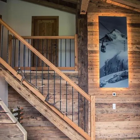Tauernwelt Das Alpennatur Chalet Lägenhet *